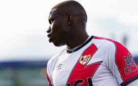 Dinero extra a la vista del Betis por las negociaciones del Rayo para vender a Nobel Mendy Dinero extra a la vista del Betis por las negociaciones del Rayo para vender a Nobel Mendy