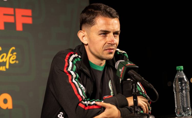 Debate Mundial en torno a Álvaro Fidalgo por su rendimiento en el Betis: «¿Qué diferencias hay» Debate Mundial en torno a Álvaro Fidalgo por su rendimiento en el Betis: «¿Qué diferencias hay»