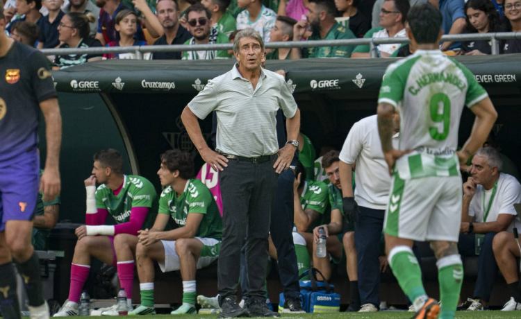 El Betis confirma el inoportuno revés para el ‘Cucho’ Hernández: parte médico oficial y tiempo de baja para el delantero colombiano El Betis confirma el inoportuno revés para el ‘Cucho’ Hernández: parte médico oficial y tiempo de baja para el delantero colombiano