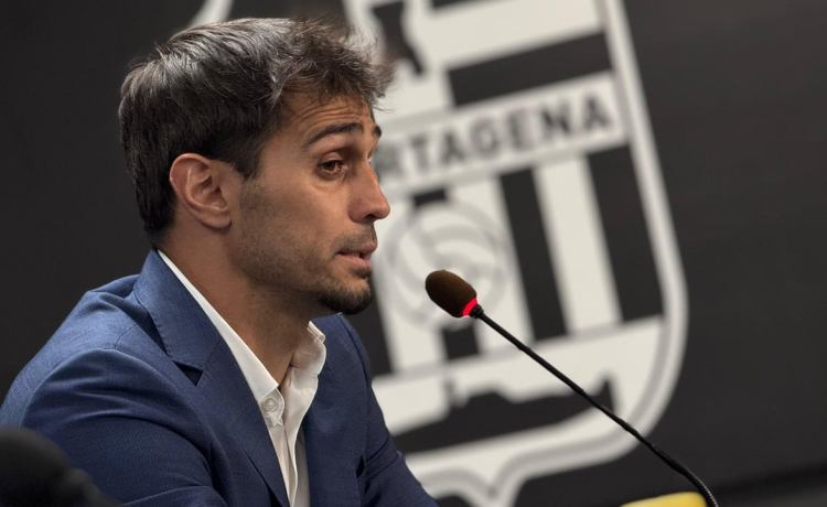 El hilo de esperanza del Betis Deportivo: la cantidad que aún debe pagar el Cartagena para no cederle su plaza El hilo de esperanza del Betis Deportivo: la cantidad que aún debe pagar el Cartagena para no cederle su plaza