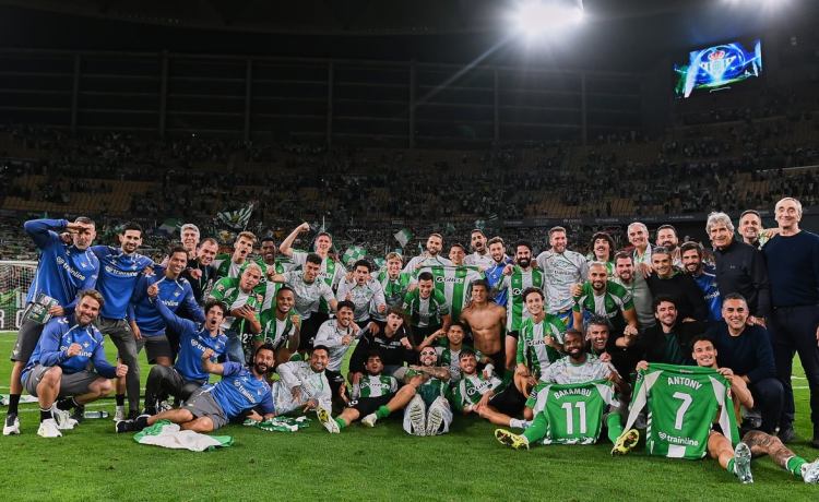 Los once jugadores verdiblancos que esperan la llamada definitiva para hacer las maletas Los once jugadores verdiblancos que esperan la llamada definitiva para hacer las maletas