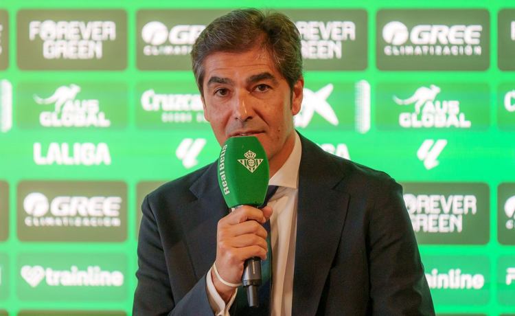 Ángel Haro, responde a las críticas por Pablo García y el «derrotismo», acepta dos errores del Betis y revela oferta por Abde: «Nos rogó que le dejáramos salir» Ángel Haro, responde a las críticas por Pablo García y el «derrotismo», acepta dos errores del Betis y revela oferta por Abde: «Nos rogó que le dejáramos salir»