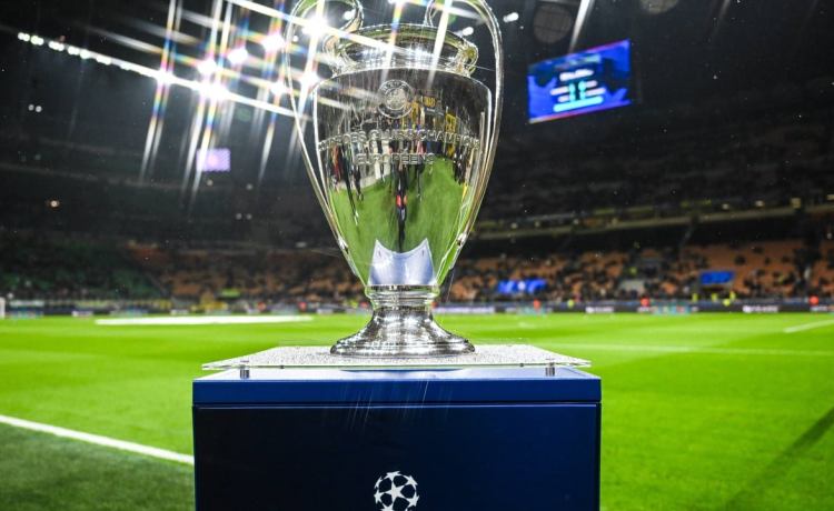 El dineral que ingresará el Betis por jugar la Champions y el premio extra para su Juvenil El dineral que ingresará el Betis por jugar la Champions y el premio extra para su Juvenil