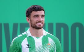 Troy Parrott valora su competencia con Cucho y desvela lo que Pellegrini le pide: “Solo puede traer cosas buenas” Troy Parrott valora su competencia con Cucho y desvela lo que Pellegrini le pide: “Solo puede traer cosas buenas”