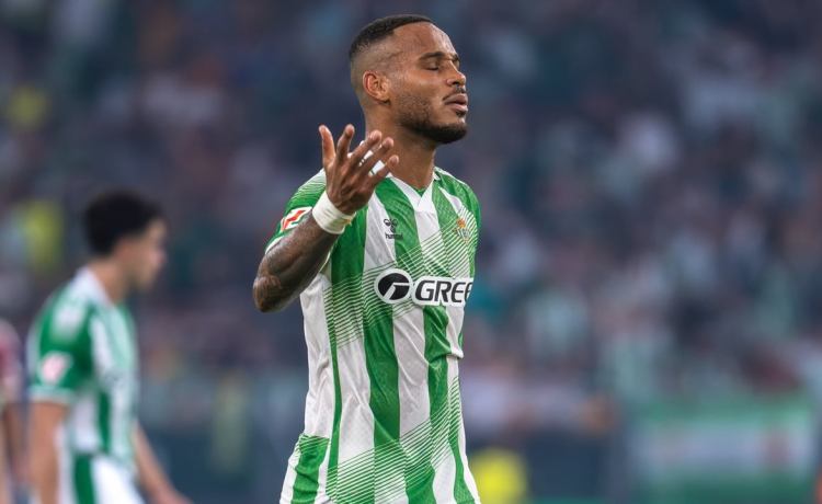 Natan se pone en 100: un futbolista irrompible que amenaza con romper todos los registros en el Betis Natan se pone en 100: un futbolista irrompible que amenaza con romper todos los registros en el Betis