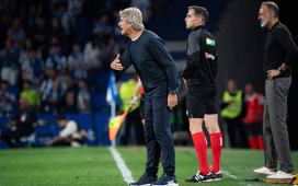 Pellegrini intenta explicarlo: lesiones de Natan y Ricardo Rodríguez, Isco Alarcón de ‘falso 9’ y el caos del final Pellegrini intenta explicarlo: lesiones de Natan y Ricardo Rodríguez, Isco Alarcón de ‘falso 9’ y el caos del final