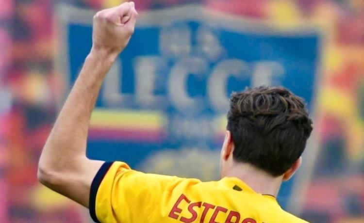 Paco Esteban brilla en Italia: ‘pichichi’ del Campionato Primavera 1 con el Lecce Paco Esteban brilla en Italia: ‘pichichi’ del Campionato Primavera 1 con el Lecce