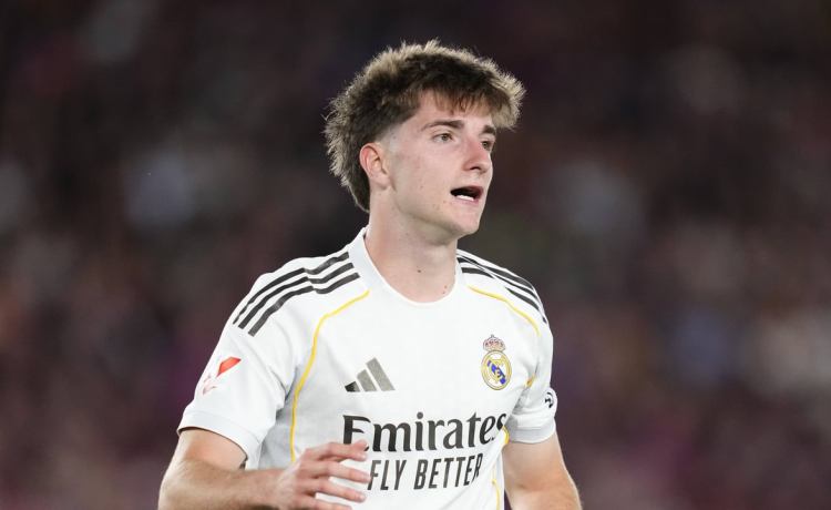 Sondeo de Sevilla y Betis por un canterano del Real Madrid Sondeo de Sevilla y Betis por un canterano del Real Madrid