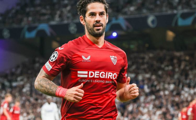 Lopetegui, sobre Isco en el Sevilla: «Estando al 50% fue de los jugadores más importantes. Ahora lo dsifruta el Betis» Lopetegui, sobre Isco en el Sevilla: «Estando al 50% fue de los jugadores más importantes. Ahora lo dsifruta el Betis»