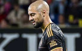 Amrabat confirma el acierto del Betis en verano: caída en picado de su valor, suplente y fuera de Marruecos Amrabat confirma el acierto del Betis en verano: caída en picado de su valor, suplente y fuera de Marruecos