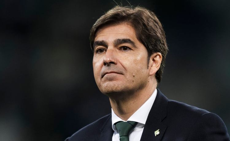 Ángel Haro, presidente del Betis, retira el palco de La Cartuja a los herederos de Lopera Ángel Haro, presidente del Betis, retira el palco de La Cartuja a los herederos de Lopera