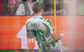 Jesús Rodríguez tiene claro qué haría si marca en La Cartuja: «Si estoy donde estoy es gracias al Betis» Jesús Rodríguez tiene claro qué haría si marca en La Cartuja: «Si estoy donde estoy es gracias al Betis»