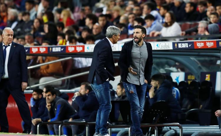 Quique Setién, sobre la intensidad de Eder Sarabia: «Con él discutía cantidad de veces, pero llegaba un momento que había que decirle: ‘Eder, se acabó, hasta aquí, ya está'» Quique Setién, sobre la intensidad de Eder Sarabia: «Con él discutía cantidad de veces, pero llegaba un momento que había que decirle: ‘Eder, se acabó, hasta aquí, ya está'»