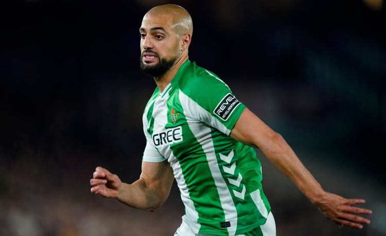 Un paso clave en el Fenerbahçe que beneficia al Betis en la negociación por Amrabat Un paso clave en el Fenerbahçe que beneficia al Betis en la negociación por Amrabat