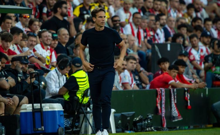 Iñigo Pérez, sobre el Rayo Vallecano – Oviedo: «Si la justicia dice que se merecen los tres puntos, lo tendremos que aceptar» Iñigo Pérez, sobre el Rayo Vallecano – Oviedo: «Si la justicia dice que se merecen los tres puntos, lo tendremos que aceptar»