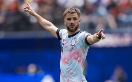 El mercado se mueve peligrosamente para uno de los mediocentros que más gustan en el Betis El mercado se mueve peligrosamente para uno de los mediocentros que más gustan en el Betis