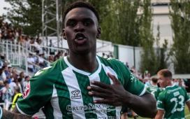 Prefirió Betis antes que Sevilla, no triunfó y ahora es la sensación goleadora de Primera RFEF: «Las cosas no salieron como esperaba» Prefirió Betis antes que Sevilla, no triunfó y ahora es la sensación goleadora de Primera RFEF: «Las cosas no salieron como esperaba»