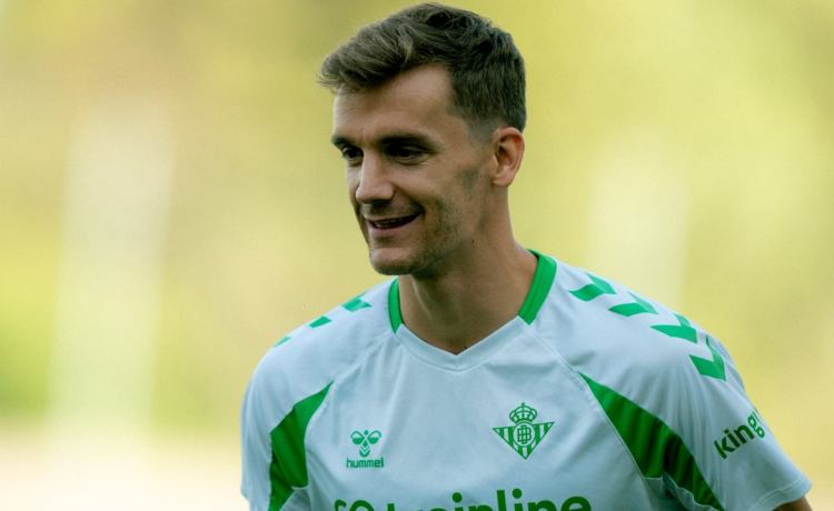 La sonrisa de Diego Llorente, el descanso de Bartra y las cuentas de Pellegrini para la defensa del Betis: «Nos estamos arreglando» La sonrisa de Diego Llorente, el descanso de Bartra y las cuentas de Pellegrini para la defensa del Betis: «Nos estamos arreglando»