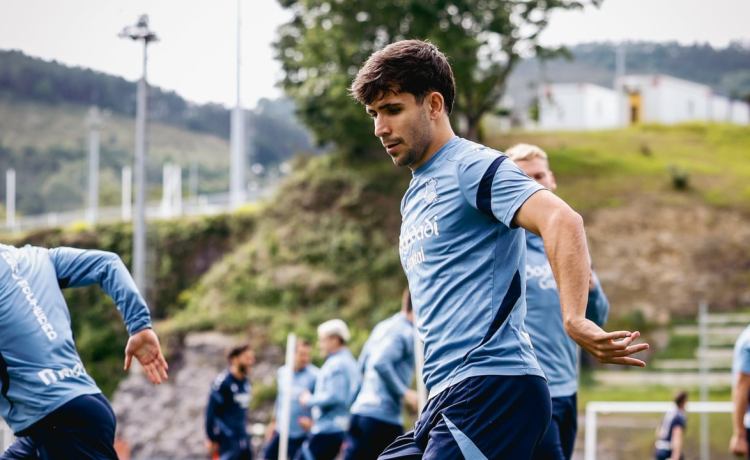 Seis bajas, una de ellas muy importante, en la lista de la Real Sociedad para recibir al Betis Seis bajas, una de ellas muy importante, en la lista de la Real Sociedad para recibir al Betis