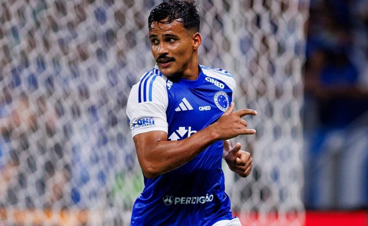 El Cruzeiro prepara el camino para la ofensiva del Betis por Kaiki Bruno El Cruzeiro prepara el camino para la ofensiva del Betis por Kaiki Bruno