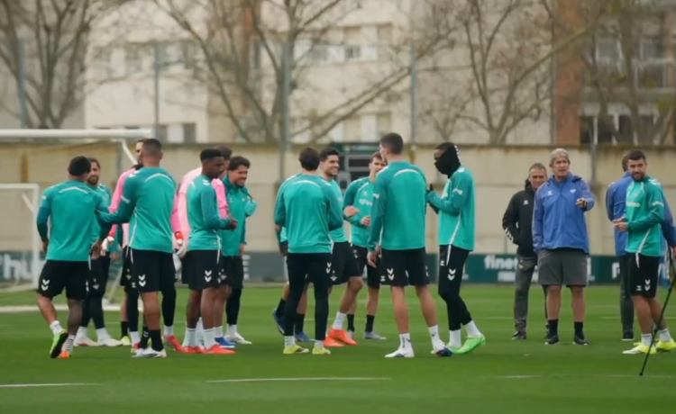 Lista de 23 para recibir al Rayo con Bellerín, el ‘Cucho’ y el ‘Chimy’, pero sin Pablo García Lista de 23 para recibir al Rayo con Bellerín, el ‘Cucho’ y el ‘Chimy’, pero sin Pablo García