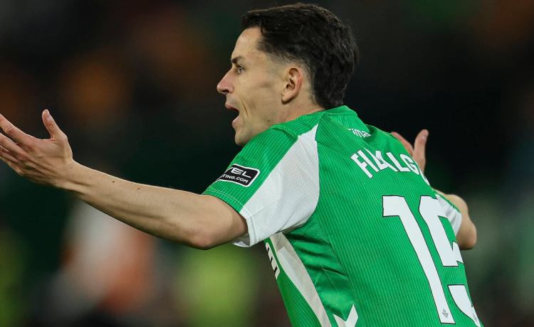 Giro brusco con Álvaro Fidalgo en el Betis por decisión de Pellegrini Giro brusco con Álvaro Fidalgo en el Betis por decisión de Pellegrini
