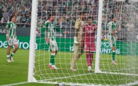 Álvaro Valles, emocionado tras ser el héroe del Betis frente al Madrid: «¿El mejor partido de mi vida? Puede serlo» Álvaro Valles, emocionado tras ser el héroe del Betis frente al Madrid: «¿El mejor partido de mi vida? Puede serlo»