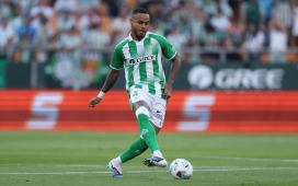 La respuesta de Natan en el escaparate de un verano movido: «En el Betis me siento como en casa» La respuesta de Natan en el escaparate de un verano movido: «En el Betis me siento como en casa»