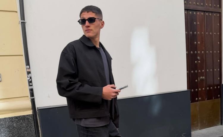 El RB Leipzig viaja a por Sergi Altimira: reunión en Sevilla con el centrocampista del Betis y sus agentes El RB Leipzig viaja a por Sergi Altimira: reunión en Sevilla con el centrocampista del Betis y sus agentes