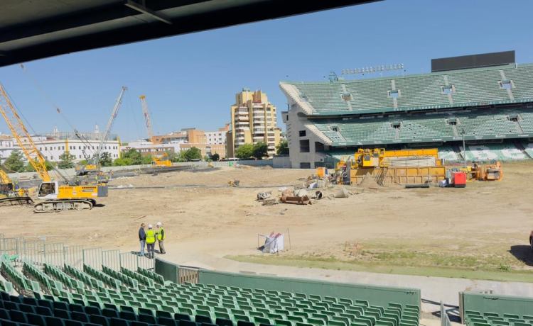 Se conocen nuevos detalles del Nuevo Benito Villamarín: una grada al estilo ‘Sadar’, un hotel de relevancia y la autofinanciación Se conocen nuevos detalles del Nuevo Benito Villamarín: una grada al estilo ‘Sadar’, un hotel de relevancia y la autofinanciación