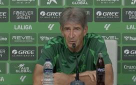 Pellegrini pone los pies en el suelo tras el gran arranque del Betis: «Me gustaría tener el mejor final de temporada» Pellegrini pone los pies en el suelo tras el gran arranque del Betis: «Me gustaría tener el mejor final de temporada»