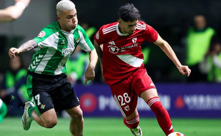 El Betis Deportivo y el Sevilla Atlético ya conocen sus rivales en Segunda RFEF: un grupo con historia y morbo El Betis Deportivo y el Sevilla Atlético ya conocen sus rivales en Segunda RFEF: un grupo con historia y morbo