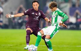 Ángel Ortiz se convierte en el héroe inesperado del Betis: «He tenido que defender a la grada de la provocación» Ángel Ortiz se convierte en el héroe inesperado del Betis: «He tenido que defender a la grada de la provocación»