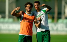 El Betis digiere el susto y ultima los preparativos para el debut en LaLiga El Betis digiere el susto y ultima los preparativos para el debut en LaLiga