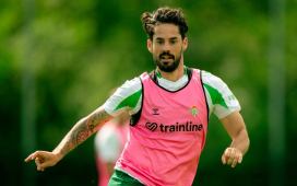 Isco también se vuelve antes de tiempo a Sevilla: voló en avión privado junto a Pau López Isco también se vuelve antes de tiempo a Sevilla: voló en avión privado junto a Pau López