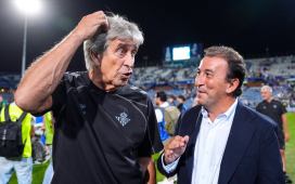 Los pasos para la renovación de contrato de Manuel Pellegrini con el Betis Los pasos para la renovación de contrato de Manuel Pellegrini con el Betis