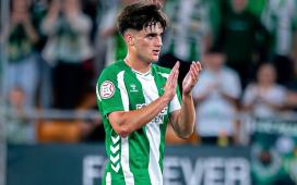 Movimientos para la salida de Morante a la espera de la decisión del Betis Movimientos para la salida de Morante a la espera de la decisión del Betis