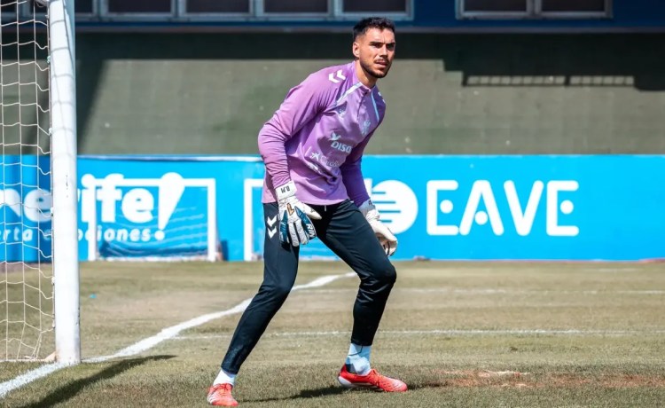 Una historia de superación en el Tenerife con inesperado dardo al Betis Una historia de superación en el Tenerife con inesperado dardo al Betis