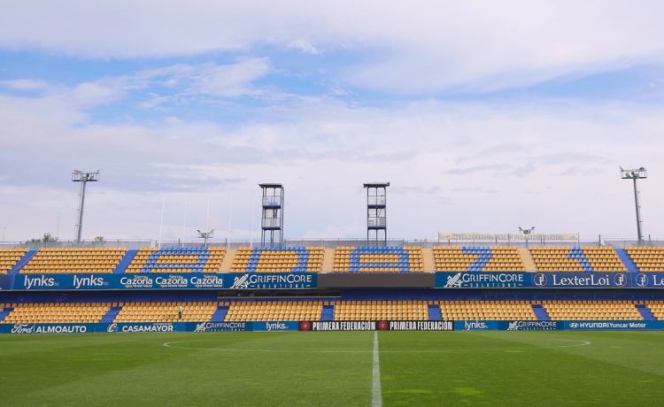 Vuelan en la taquilla online las últimas entradas para el debut copero de los verdiblancos ante el Navalcarnero Vuelan en la taquilla online las últimas entradas para el debut copero de los verdiblancos ante el Navalcarnero