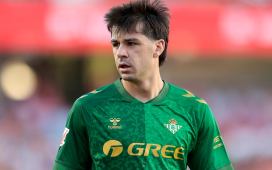 Complicación para el Betis con la salida de Petit: su principal pretendiente le cierra la puerta Complicación para el Betis con la salida de Petit: su principal pretendiente le cierra la puerta
