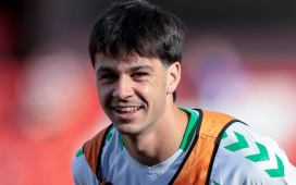 Más competencia por Gonzalo Petit y posible giro del Betis en la recta final del mercado Más competencia por Gonzalo Petit y posible giro del Betis en la recta final del mercado