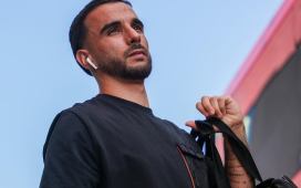Vuelta a empezar para Rober González: el canterano del Betis, atrapado en un bucle de despedidas Vuelta a empezar para Rober González: el canterano del Betis, atrapado en un bucle de despedidas
