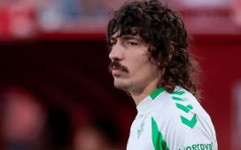 Héctor Bellerín se abre y confiesa que sintió miedo cuando firmó por el Betis: «No sé, algo pasó» Héctor Bellerín se abre y confiesa que sintió miedo cuando firmó por el Betis: «No sé, algo pasó»