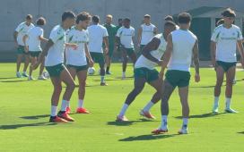 Sin tiempo para detenerse, Manuel Pellegrini ya prepara el duelo del Betis frente al Deportivo con dos ausencias Sin tiempo para detenerse, Manuel Pellegrini ya prepara el duelo del Betis frente al Deportivo con dos ausencias