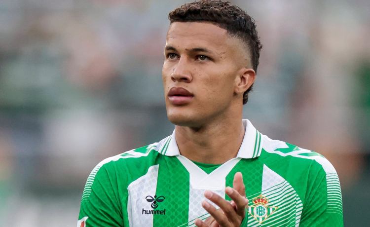 Unanimidad con el futuro inmediato de Nelson Deossa y mensaje directo al Betis Unanimidad con el futuro inmediato de Nelson Deossa y mensaje directo al Betis