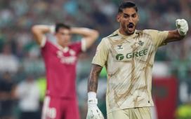 Lo de Álvaro Valles es una locura: el espectacular promedio de porterías a cero y penaltis parados del meta del Betis Lo de Álvaro Valles es una locura: el espectacular promedio de porterías a cero y penaltis parados del meta del Betis
