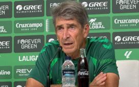 Pellegrini, crítico con el calendario, confirma a Abde, ve la luz con Dani Ceballos y revela el siguiente paso con Isco en el Betis: «Está aguantando mejor» Pellegrini, crítico con el calendario, confirma a Abde, ve la luz con Dani Ceballos y revela el siguiente paso con Isco en el Betis: «Está aguantando mejor»