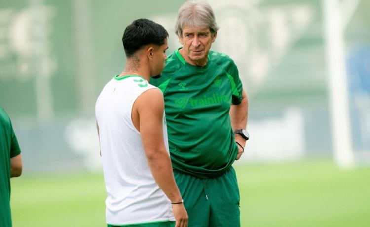 Cucho Hernández pasa toda la presión a Troy Parrott: «Si el Betis ha pagado tanto por él…» Cucho Hernández pasa toda la presión a Troy Parrott: «Si el Betis ha pagado tanto por él…»