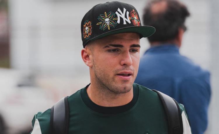 Pablo García, de las lágrimas por su salida del Betis al protagonismo inmediato en el Racing Pablo García, de las lágrimas por su salida del Betis al protagonismo inmediato en el Racing