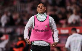 Chimy Ávila recibe largas tras salir del Betis y deja una dura reflexión: «Es un tráfico humano legalizado» Chimy Ávila recibe largas tras salir del Betis y deja una dura reflexión: «Es un tráfico humano legalizado»